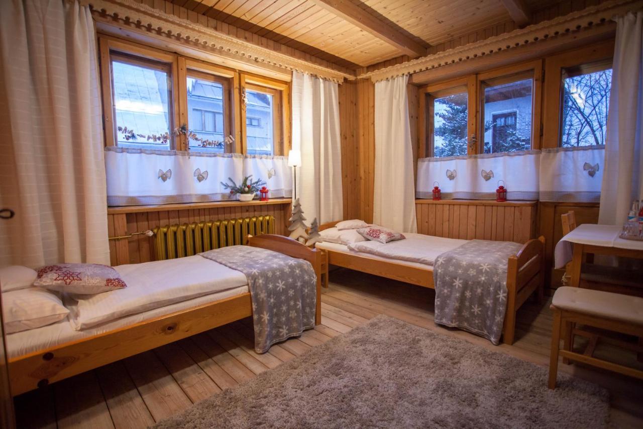 Gosciniec I Herbaciarnia Pod Zlota Lyzwa Białka Tatrzańska Extérieur photo