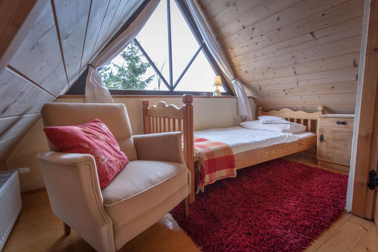 Gosciniec I Herbaciarnia Pod Zlota Lyzwa Białka Tatrzańska Extérieur photo